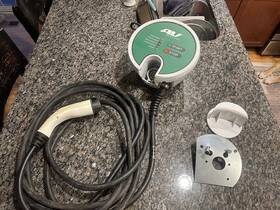Rs25 Aerovironment Car Charger