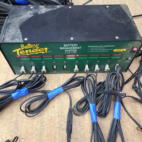 021-0134-1 Battery Tender 10 Bank Multibank Charger 12 Volt 2 Amp With Accessories