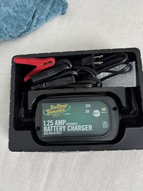022-02110-dl-wh Battery Tender Deltran Charger And Maintainer 1.25 Amp 6v/12v For Lead Acid Agm. Gel 022-02110-dl-wh Battery Tender Deltran Charger And Maintainer 1.25 Amp 6v/12v For Lead Acid Agm. Gel