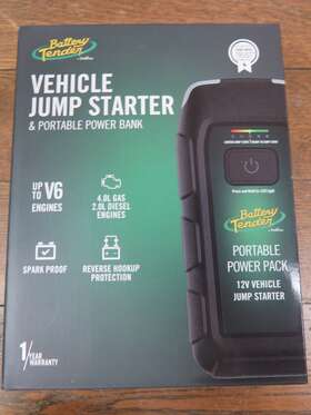 030-1000-wh Battery Tender Vehicle Jump Starter And Portable Power Bank