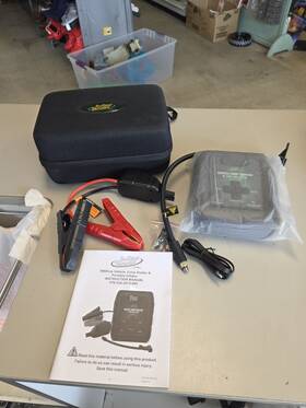 0303010 Battery Tender 800 Amp Jump Starter And Tire Inflator 140psi Combo - Lithium