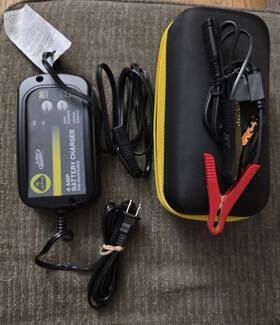 Lotac09030 Battery Tender Oem Lotus Charger With Case In Great Shape Hard To Find