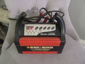 1089abd Black And Decker Smart Battery Charger 15/10/2 Amp With Microprocessor Works