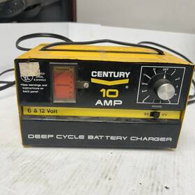 E34452 Century 10 Amp. 6 And 12 Volt Deep Cycle Battery Charger. Tested/working