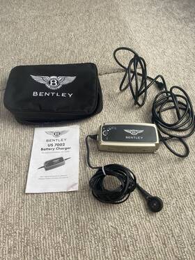 56727v08w2000299 Cket Sweden Bentley Us 7002 Battery Charger Tender