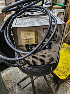 1011885 Clubcar 36 Volt Automatic Battery Charger 1011885 Clubcar 36 Volt Automatic Battery Charger