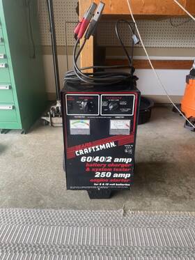 934.503.13 Craftsman Wheeled Battery Charger And Vehicle Booster Starter 934.503.13 Craftsman Wheeled Battery Charger And Vehicle Booster Starter