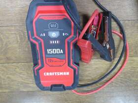 Cmxcesm264 Craftsman Craftman Lithium Jump Starter With Jumper Cables Used