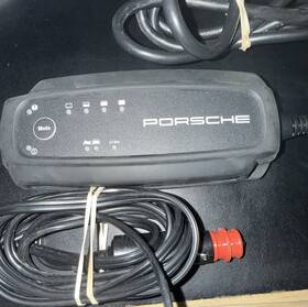 40268l51w3002849 Ctek Genuine Oem Porsche Charge-o-mat Pro Battery Trickle Charger Usa 40268l51w3002849 Ctek Genuine Oem Porsche Charge-o-mat Pro Battery Trickle Charger Usa