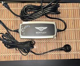 56727v39w2000242 Ctek Bentley Trickle Charger