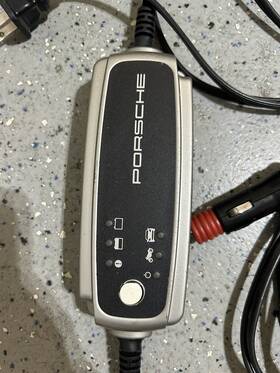 E223709 Ctek Cteck Battery Tender Porsche Label E223709 Ctek Cteck Battery Tender Porsche Label