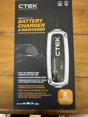 Mx5na Ctek Portable Battery Charger 12v Mx5na Ctek Portable Battery Charger 12v