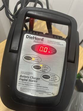 200-1227 Diehard 71227 12v Platinum Battery Charger And Engine Starter