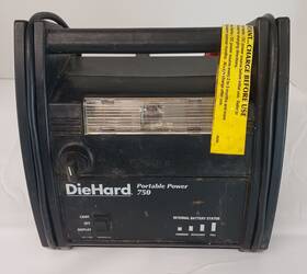 200.71486 Diehard Portable Power 750 And Jump Starter 12v Dc Source Built In Charger