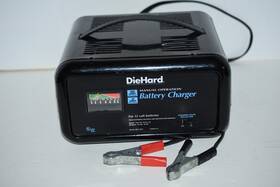 200.7221 Diehard 12 Volt Manual Battery Charger 10 / 2 Amp Model 200.7221 Diehard 12 Volt Manual Battery Charger 10 / 2 Amp Model
