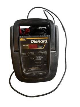 28.71225 Diehard Gold 30 Amp/80 Amp 6-volt/12-volt Battery Charger Engine Starter -works