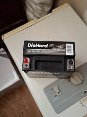 Aux12-1 Diehard Brand New Motorcycle Or Lawn Mower Die Hard Platinum Battery