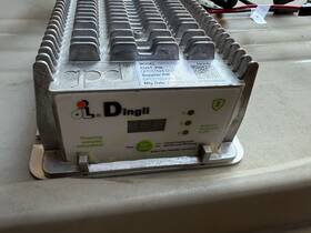 Gpcc1524-di-01 Dingli Battery Charger Gpcc1524 Brand New
