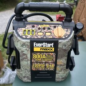 J7cce Everstart Camo Maxx 800 Peak Amp Jump Starter With 120 Psi Compressor Led J7cce Everstart Camo Maxx 800 Peak Amp Jump Starter With 120 Psi Compressor Led