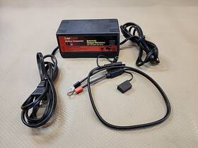 Wm1562-a Everstart Ever Start Battery Companion 1.5 Amp Trickle Charger Tender Wm1562-a Everstart Ever Start Battery Companion 1.5 Amp Trickle Charger Tender