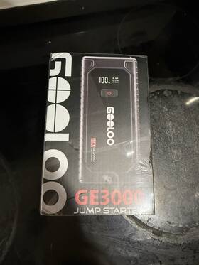 Ge3000 Gooloo Js 538 Car Jump Starter 3000a Portable Box Up To 8.5l Gas/6l Diesel
