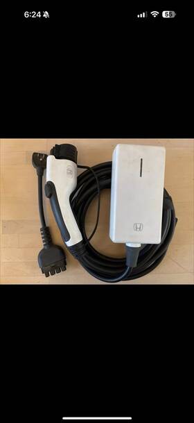 08e70-pt9-100 Honda Prologue Charger With Case
