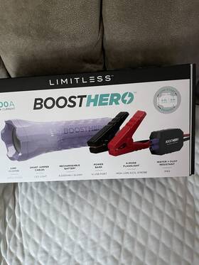 10173-09006 Limitless Boost Hero Battery Jump Starter 800a Peak Current 10173-09006 Limitless Boost Hero Battery Jump Starter 800a Peak Current