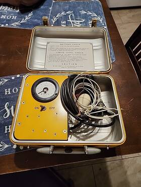 776323-1 Lockheed Vintage Battery Tester-cell Halliburton Case U.s.f.s. Air Made In Usa 776323-1 Lockheed Vintage Battery Tester-cell Halliburton Case U.s.f.s. Air Made In Usa
