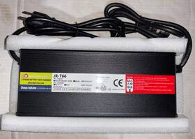 Jr-t66 Minimotors Lithium Fast Charger 66.4 Volt 6.5 Amp 60v Scooters 3pin New Dualtron Jr-t66 Minimotors Lithium Fast Charger 66.4 Volt 6.5 Amp 60v Scooters 3pin New Dualtron