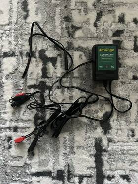 Mroinge 758338001342 Automatic Trickle Battery Charger 12v 1000ma Smart