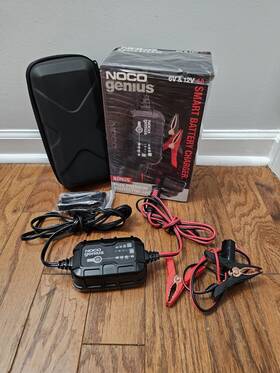 1744597 Noco Genius 6v &12v 4-amp Smart Battery Charger With Protective Case