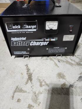 Qpet48v25a Quick Charge Multi Battery Charger