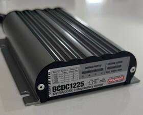 Bcdc1225-002 Redarc 25a Dual Input Dc-dc Charger With Mppt For 12v Agm/lifepo Bcdc1225-002 Redarc 25a Dual Input Dc-dc Charger With Mppt For 12v Agm/lifepo