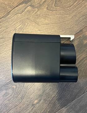 1434343-00 Rivian Non Aftermarket Ccs To Nacs Adapter For Tesla Superchargers 150 Obo
