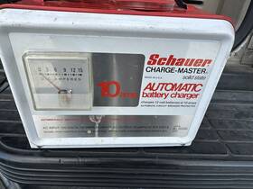 0134-04 Schauer 6 Or 12 Volt 10amp Charge-master Solid State Battery Charger