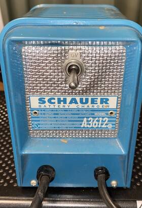 A3612 Schauer Vintage Battery Charger 6 / 12 Volt With Box. Untested A3612 Schauer Vintage Battery Charger 6 / 12 Volt With Box. Untested