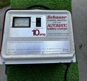 Cr312 Schauer Charge Master Solid State Battery Charger 10 Amp 12 Volt