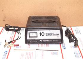 Se-50m Schumacher 062985 Model 10amp Automatic Battery Charger Solid State Tested Usa Se-50m Schumacher 062985 Model 10amp Automatic Battery Charger Solid State Tested Usa