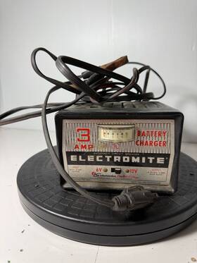 08-00300005 Schumacher 3 Amp Electromite Battery Charge 6v-12v - Non Tested