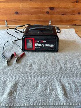 Se-82-6 Schumacher 686910453503 6/2 Amp Dual Rate Battery Charger 6/12 Volt Model Black Works