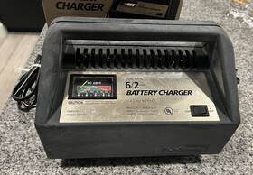 Se-82-6-pe Schumacher 82-6-pe 6/2 Amp Dual Rate Battery Charger 6 / 12 Volt Model Se-82-6-pe Schumacher 82-6-pe 6/2 Amp Dual Rate Battery Charger 6 / 12 Volt Model