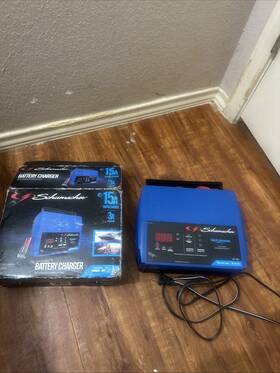 94026130407 Schumacher 15-amp Battery Charger Maintainer 6v/12v Fully Automatic
