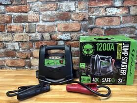 940261544 Schumacher Lithium Ion Jump Starter And Air Compressor 1200a 150 Psi M