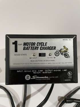 K921 Schumacher Mc-1 1 Amp Motor Cycle Battery Charger Solid State 6volt And 12 Volt K921 Schumacher Mc-1 1 Amp Motor Cycle Battery Charger Solid State 6volt And 12 Volt