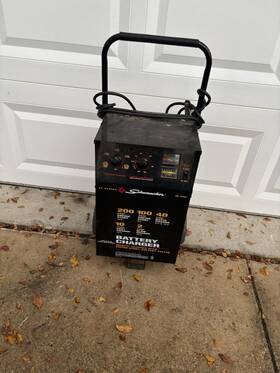 Ms0703 Schumacher Car Battery Charger With Engine Start And Tester