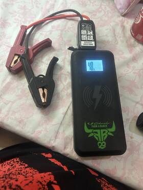 Schumacher Sa935 Portable Jump Starter 12v 10w 4-n-1 1000a Lithium