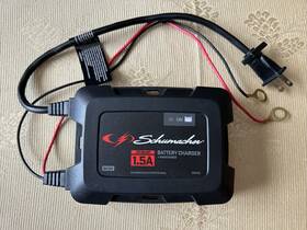 Sc1587 Schumacher 1.5a 6v/12v On-board Battery Charger And Maintainer