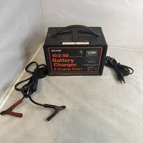 608.50308 Sears Vintage Battery Charger Starter 10/2/50 Amp 6/ 12 V Charge And Start Tested