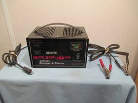 934.718450 Sears Vintage 15/2/100 Amp Battery Charger And Starter