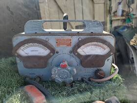 Y19036 Sun Vintage 1950 S Model Rare Battery Starter Tester Usa
